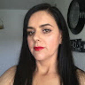 Meet your Posher, Beatriz